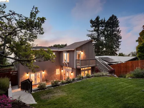 Exterior - 1001 Cragmont Ave, Berkeley, CA 94708 photo 17 of 22