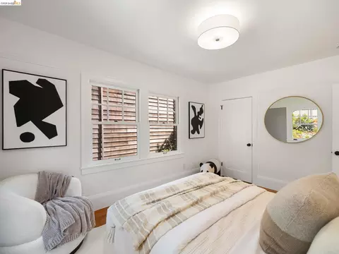 Bedroom - 1001 Cragmont Ave, Berkeley, CA 94708 photo 10 of 11