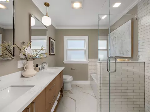 Bath - 1001 Cragmont Ave, Berkeley, CA 94708 photo 1 of 6