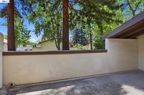 Exterior - 2060 Briscoe Ter, Fremont, CA 94539 photo 4 of 13