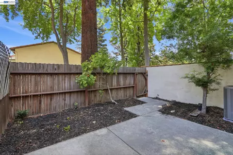 Exterior - 2060 Briscoe Ter, Fremont, CA 94539 photo 2 of 13