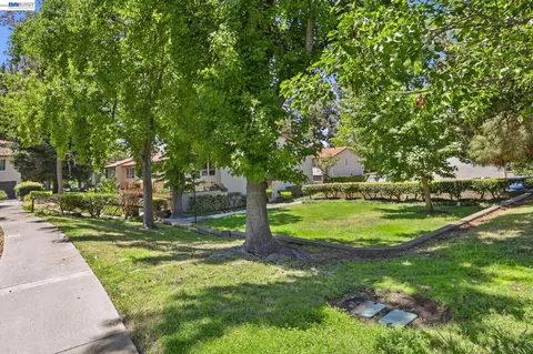 Exterior - 2060 Briscoe Ter, Fremont, CA 94539 photo 9 of 13