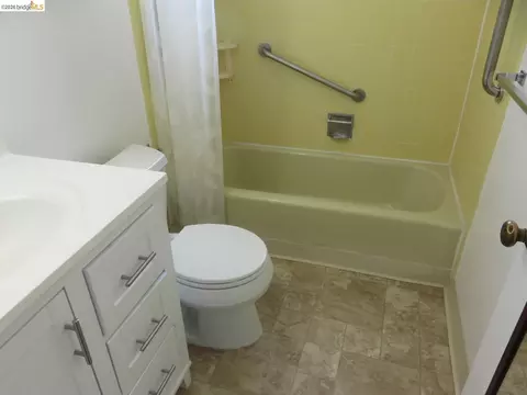 1314 Kains Ave #4, Berkeley, CA 94702 photo 10