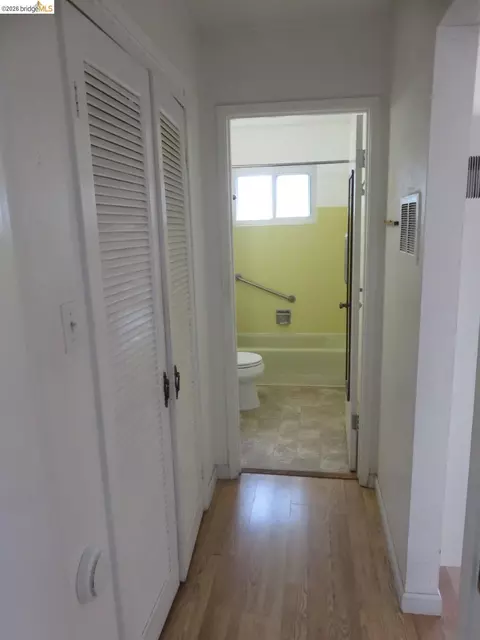 1314 Kains Ave #4, Berkeley, CA 94702 photo 18