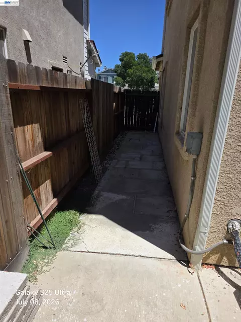 Undisclosed, Tracy, CA 95377 photo 28