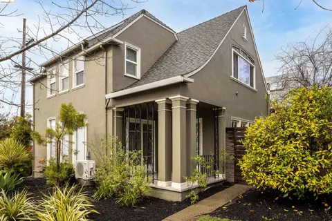 2935 Florence St, Berkeley, CA 94705 photo 4