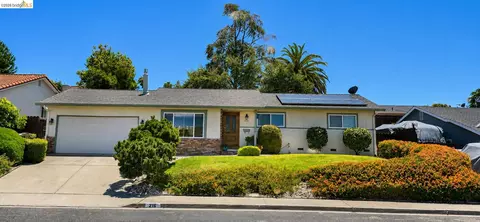 216 Boulder Dr, Antioch, CA 94509 photo 1