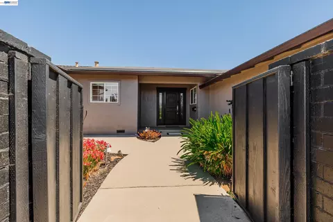 4601 Wilson Ln, Concord, CA 94521 photo 6