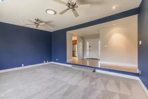 4601 Wilson Ln, Concord, CA 94521 photo 19