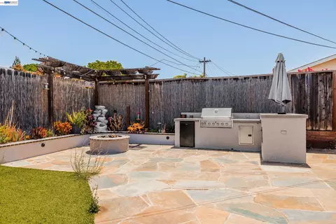 4601 Wilson Ln, Concord, CA 94521 photo 43