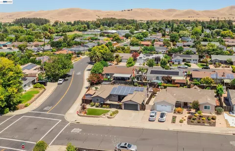 4601 Wilson Ln, Concord, CA 94521 photo 53