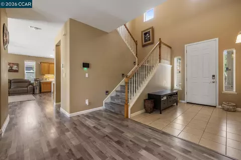 1117 Van Gogh Ln, Patterson, CA 95363 photo 10