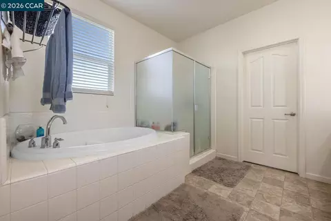 1117 Van Gogh Ln, Patterson, CA 95363 photo 40