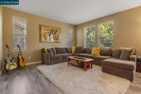 1117 Van Gogh Ln, Patterson, CA 95363 photo 8