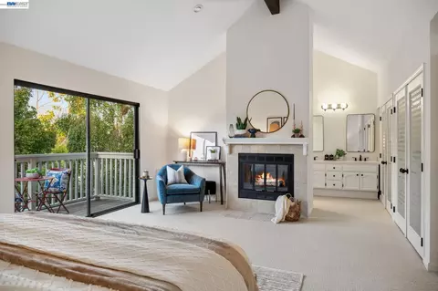 Bedroom - 151 Purcell Dr, Alameda, CA 94502 photo 1 of 8