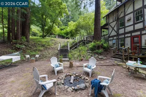 Exterior - 460 A Cascade Dr, Mill Valley, CA 94941 photo 11 of 13