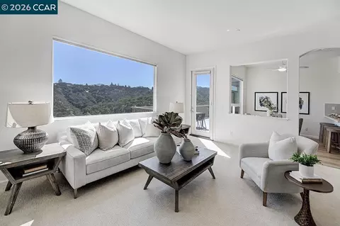 2934 Saklan Indian Dr, Walnut Creek, CA 94595
