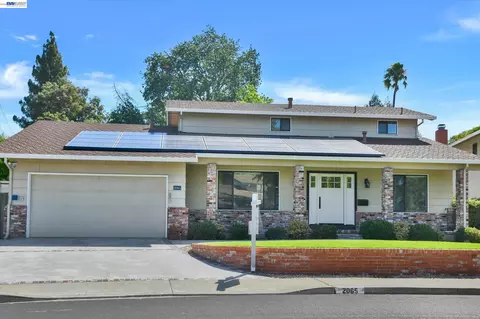 2065 Gill Port Ln, Walnut Creek, CA 94598