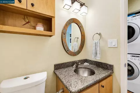 908 Marina Dr, Napa, CA 94559 photo 56
