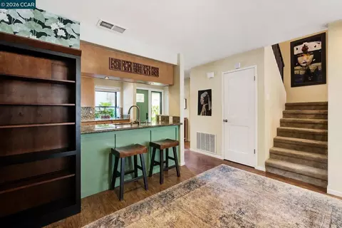908 Marina Dr, Napa, CA 94559 photo 44