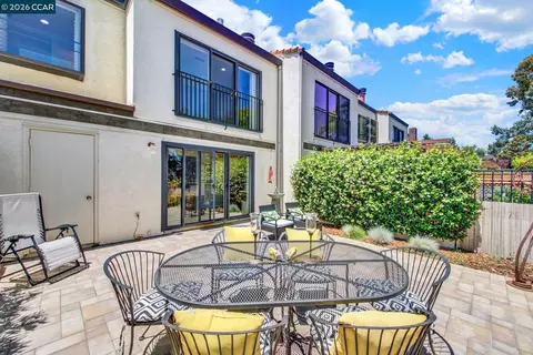 908 Marina Dr, Napa, CA 94559 photo 62