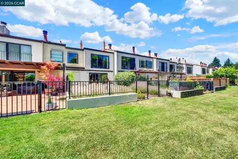 908 Marina Dr, Napa, CA 94559 photo 65