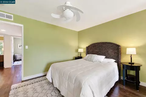 908 Marina Dr, Napa, CA 94559 photo 26