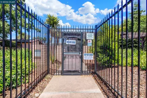 908 Marina Dr, Napa, CA 94559 photo 73