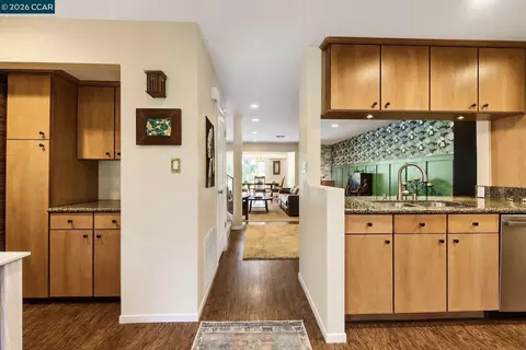 908 Marina Dr, Napa, CA 94559 photo 10
