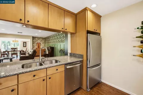908 Marina Dr, Napa, CA 94559 photo 11