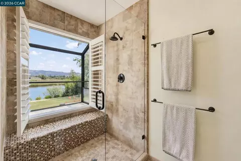 908 Marina Dr, Napa, CA 94559 photo 29