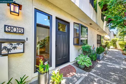 908 Marina Dr, Napa, CA 94559 photo 7
