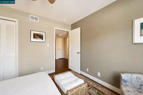 908 Marina Dr, Napa, CA 94559 photo 36