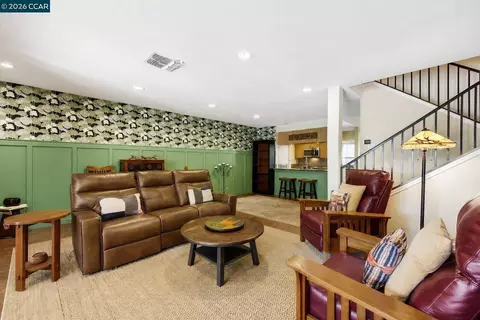908 Marina Dr, Napa, CA 94559 photo 48