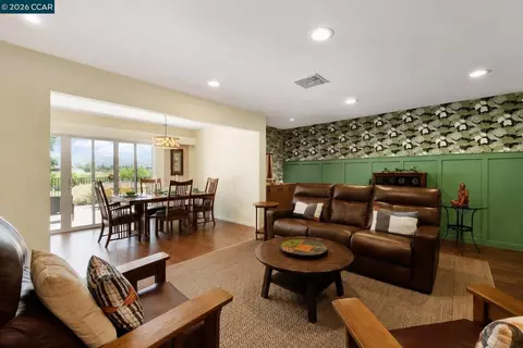 908 Marina Dr, Napa, CA 94559 photo 49
