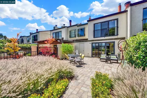 908 Marina Dr, Napa, CA 94559 photo 63