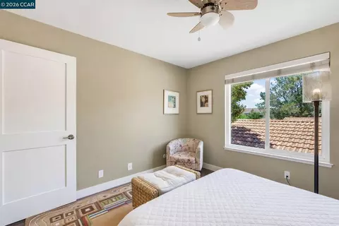 908 Marina Dr, Napa, CA 94559 photo 35