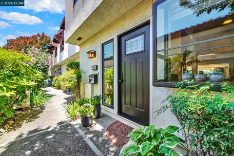 908 Marina Dr, Napa, CA 94559 photo 8