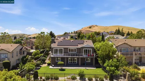 View/Area - 3024 Overlook Dr, Vallejo, CA 94591 photo 3 of 8