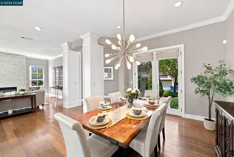 Dining - 3024 Overlook Dr, Vallejo, CA 94591 photo 4 of 5