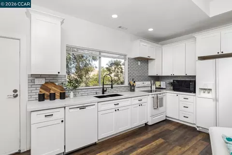 16 Ruth Ct, Lafayette, CA 94549 photo 28