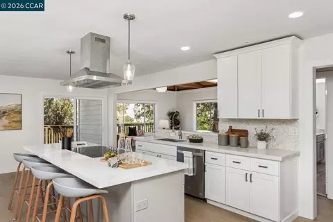 16 Ruth Ct, Lafayette, CA 94549 photo 7