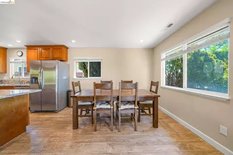 724 Lockwood Dr, Vallejo, CA 94591 photo 15