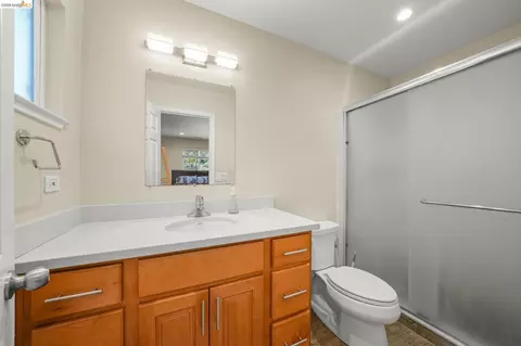 724 Lockwood Dr, Vallejo, CA 94591 photo 9