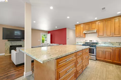 724 Lockwood Dr, Vallejo, CA 94591 photo 23