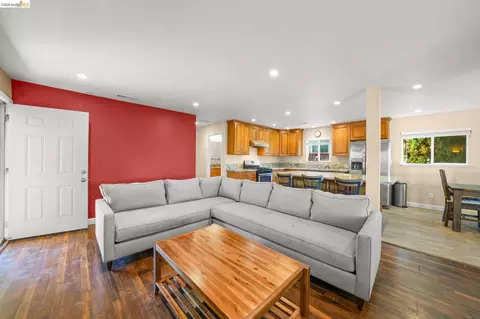 724 Lockwood Dr, Vallejo, CA 94591 photo 20