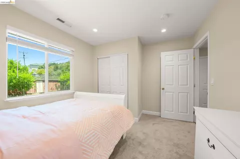 724 Lockwood Dr, Vallejo, CA 94591 photo 12