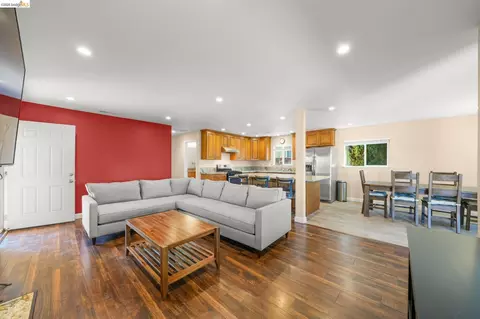 724 Lockwood Dr, Vallejo, CA 94591 photo 19