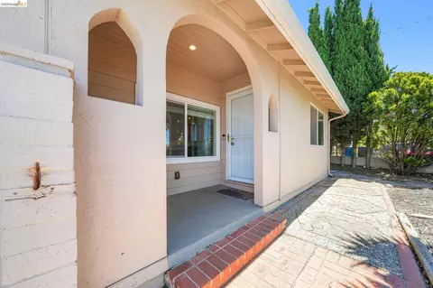 724 Lockwood Dr, Vallejo, CA 94591 photo 4