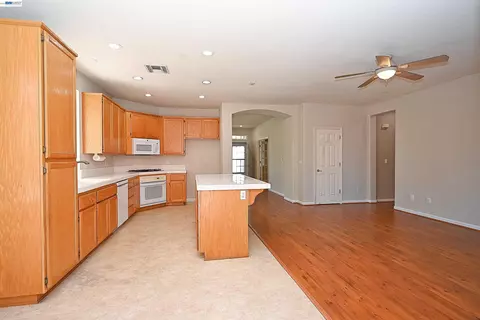Other - 2245 Sabrina Way, Tracy, CA 95377 photo 4 of 12